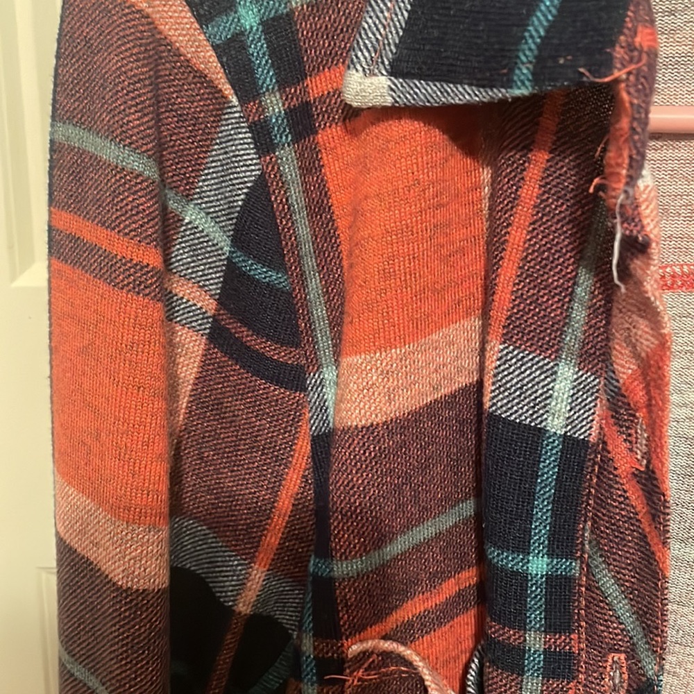 Pink blue plaid button down - Picture 2 of 3